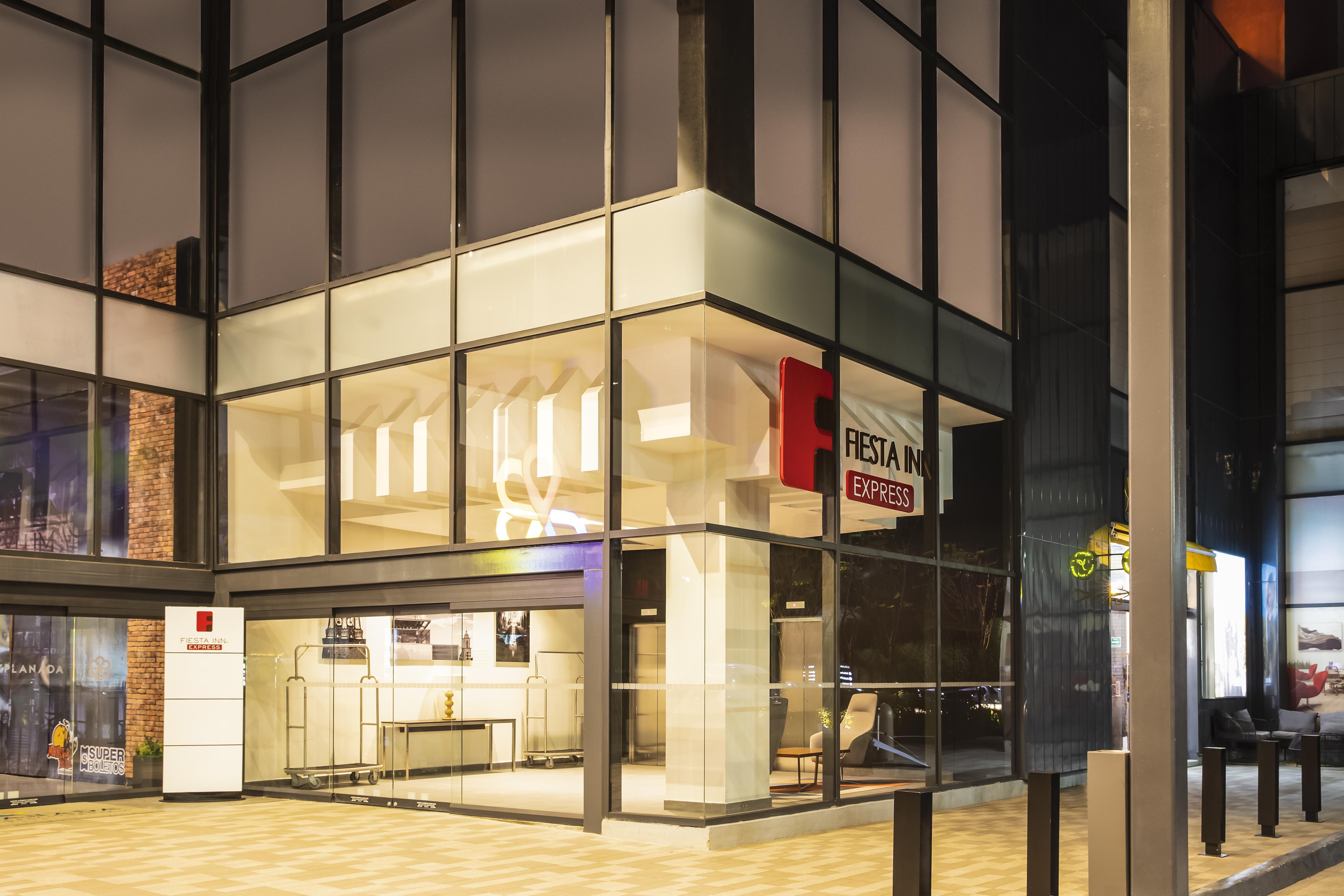 Fiesta Inn Express Puebla Explanada Dış mekan fotoğraf