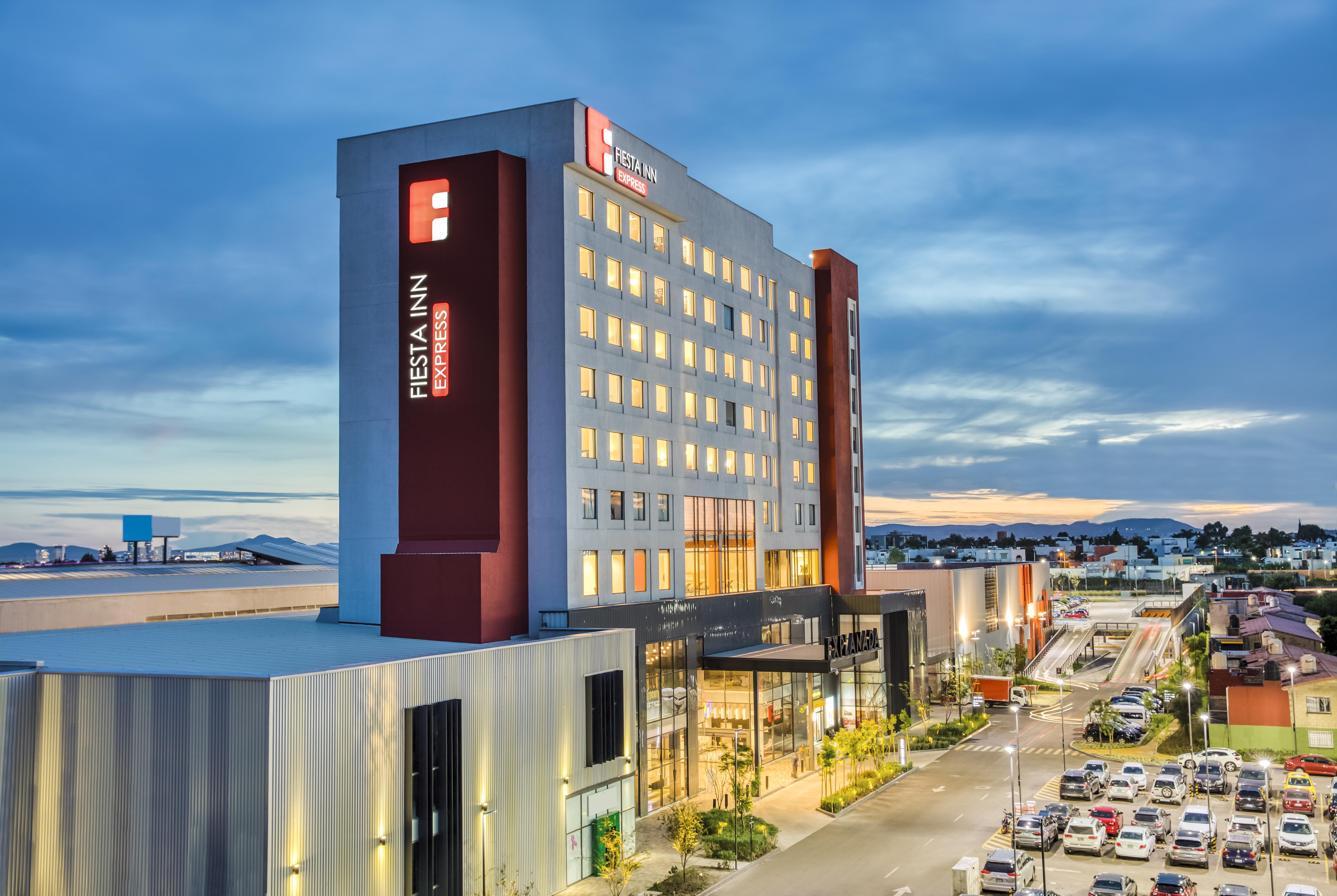 Fiesta Inn Express Puebla Explanada Dış mekan fotoğraf